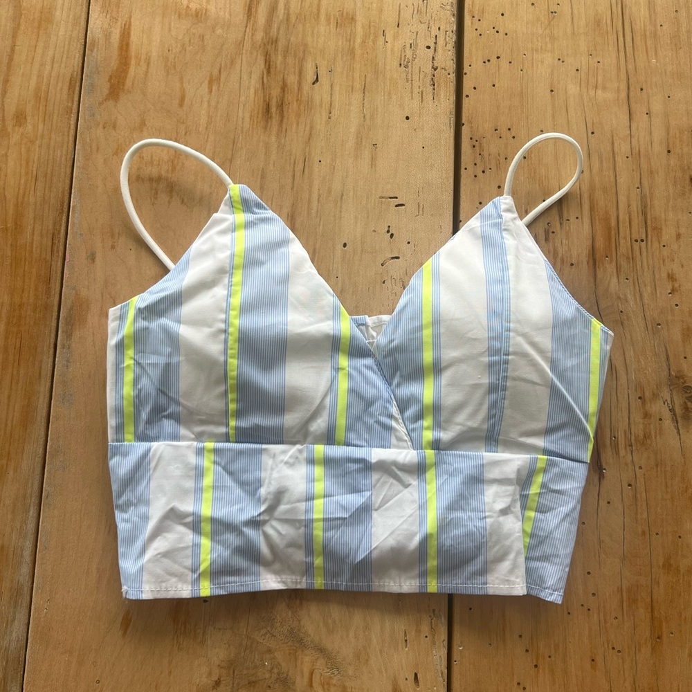 Pinkyotto Crop Top